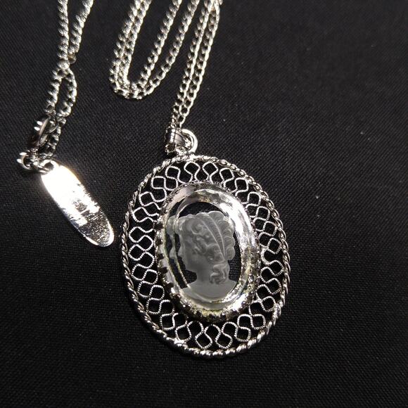 Whiting Davis Crystal Etched Cameo Pendant Necklace, Rhodium Plated, Book Piece - Picture 3 of 10